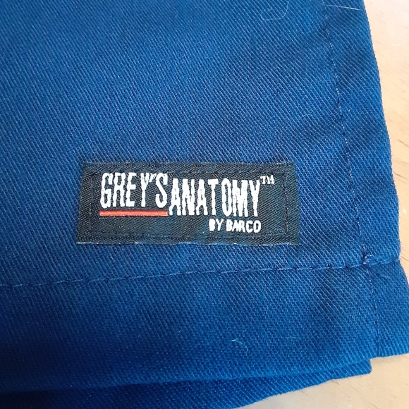 GREY'S ANATOMY #41460 VNECK SCRUB TOP in INDIGO/NAVY BLUE WOMENS SIZE 5XL. - Picture 5 of 8